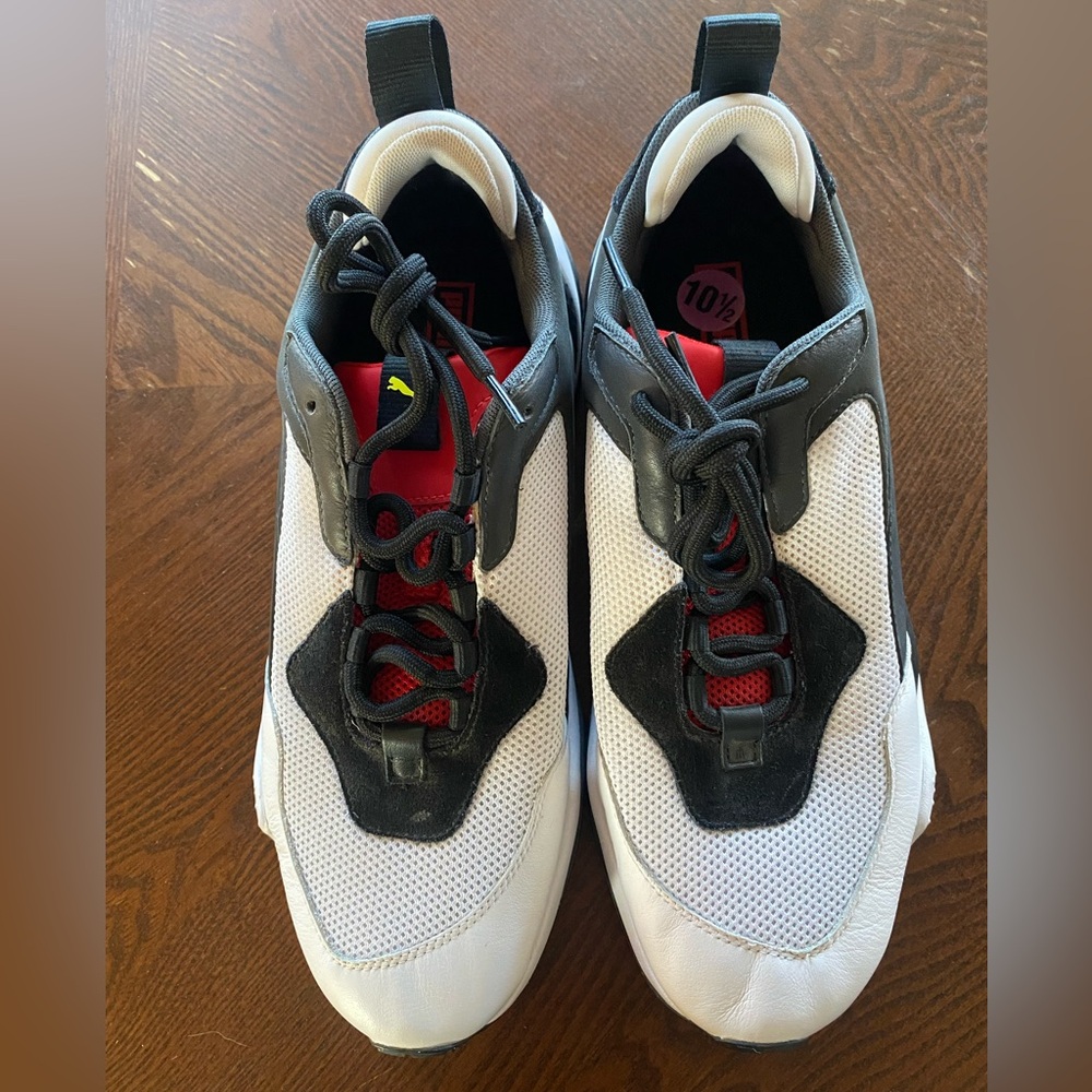 Puma Men’s tennis shoes